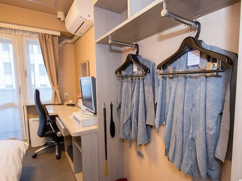 טוקיו Dormy Inn Express Asakusa מלון